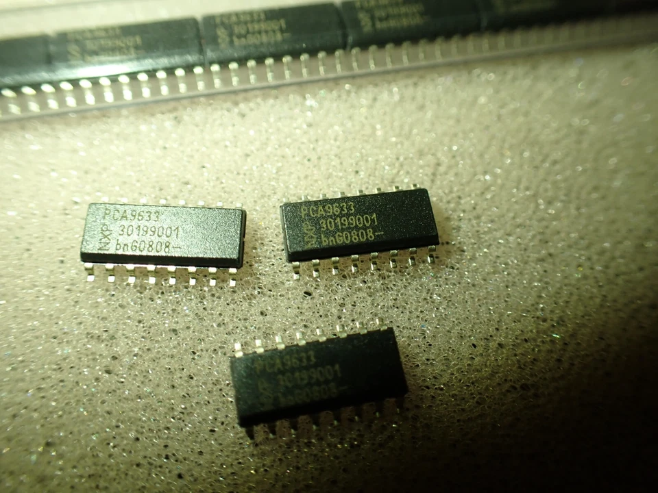 PCA9633D PHILIPS/NXP LED Driver 4-Segments, 2.5V, 3.3V, 5V, SO16 UK STOCK x3pcs - Image 3 of 4