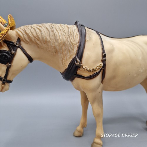Ancienne minuterie Breyer cheval blanc vintage années 60 #200 - avec harnais et chapeau jaune - Photo 3/11