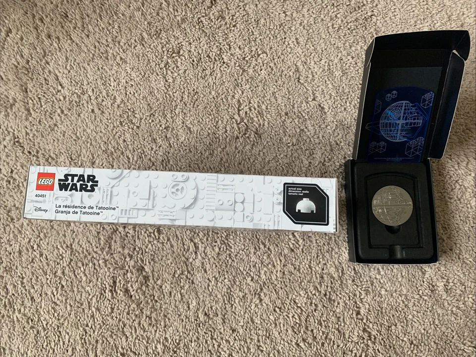Lego Star Wars TATOOINE HOMESTEAD (40451) And Death Star Coin New Sealed - Image 3 of 4
