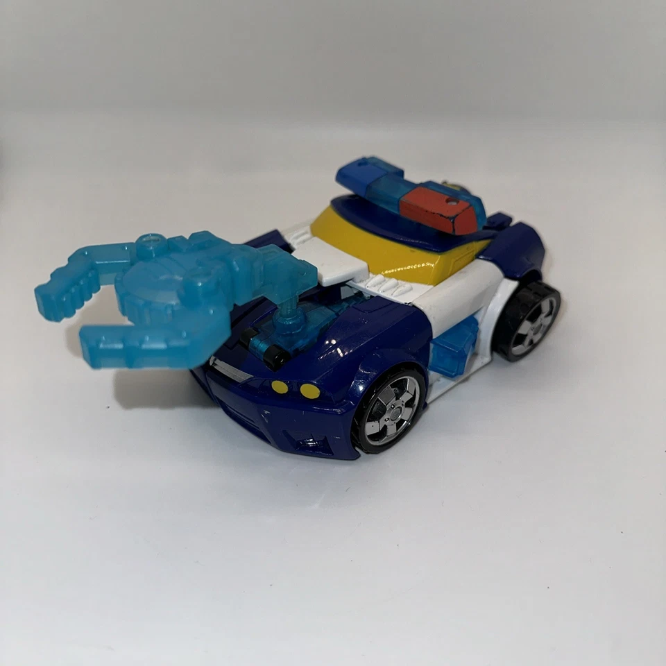 Playskool Heroes Transformers Rescue Bots Energize Chase the Police-Bot Figure - Image 2 of 4