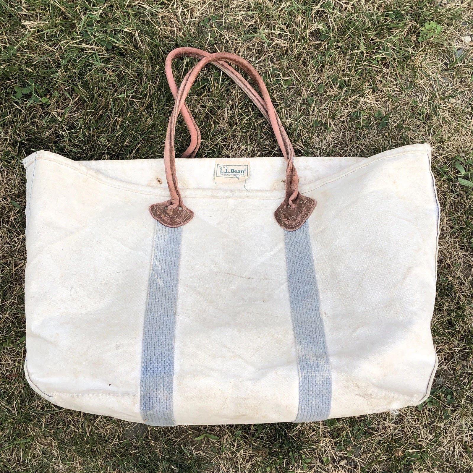 Vintage LL Bean Canvas Boat & Tote Bag Leather Handles Crinkle Label Tag 1980s