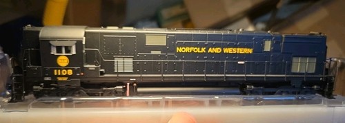 HO Norfolk & Western (N&W) Alco C-628 #1108 Bowser 24013 DCC listo nuevo en caja - Imagen 3 de 18
