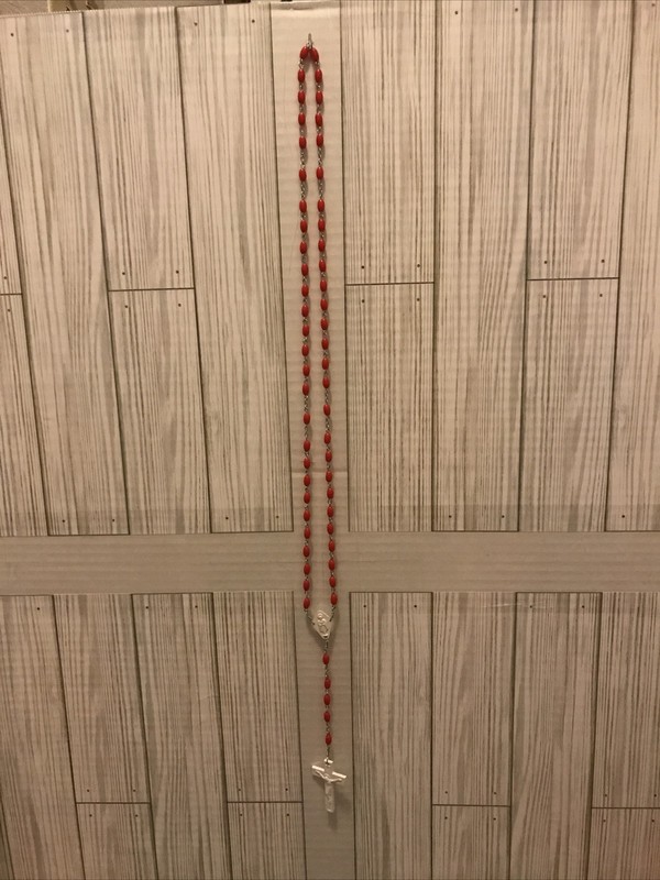 Vtg Red Plastice Beaded Rosary Crucifix Cross Necklace EUC