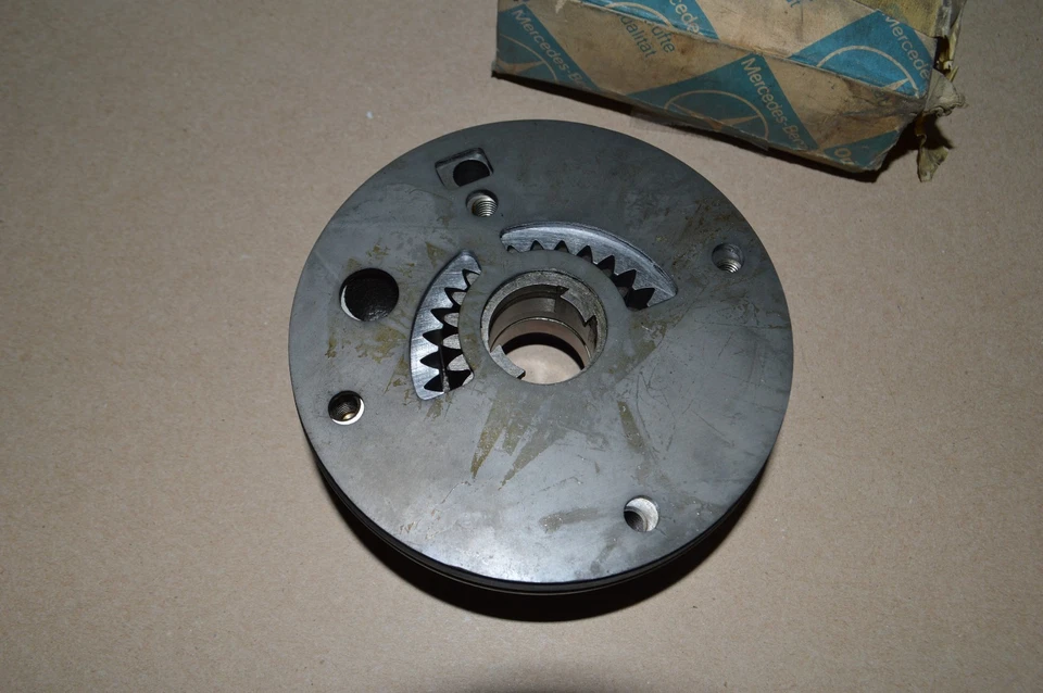 BOMBA DE TRANSMISSÃO AUTOMÁTICA MERCEDES R107 W126 280SL 280C 280SEL 1152770420 - Imagem 3 de 4