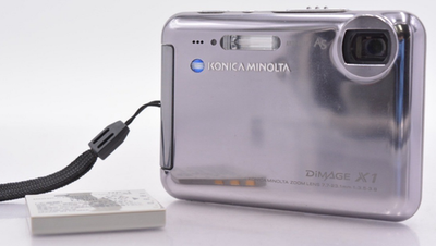 デジタルカメラ KONICA MINOLTA dimage x1 Konica Minolta DiMAGE X1 8.0MP Digital Camera - Silver for sale