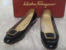 Salvatore Ferragamo Women  s Vintage Vara Black Patent Leather Bow Shoes Heels 5