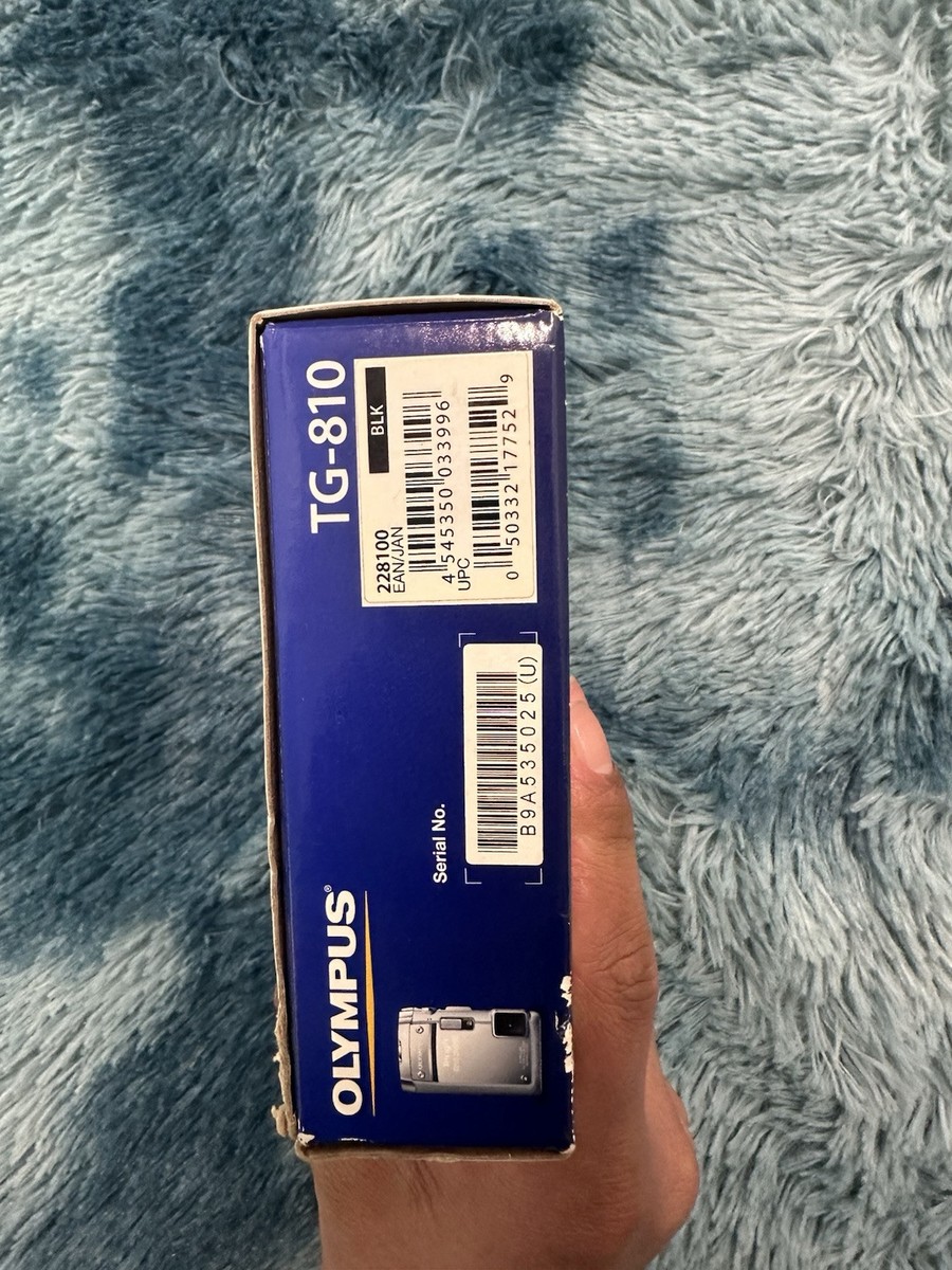 Olympus Tough TG-810 14.0MP Digital Camera - Silver for sale Olympus Tough TG-810 14.0MP Digital Camera - Silver for sale