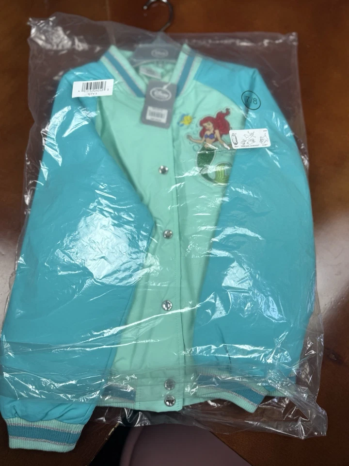 Chaqueta Sirenita Foto 2 de 4