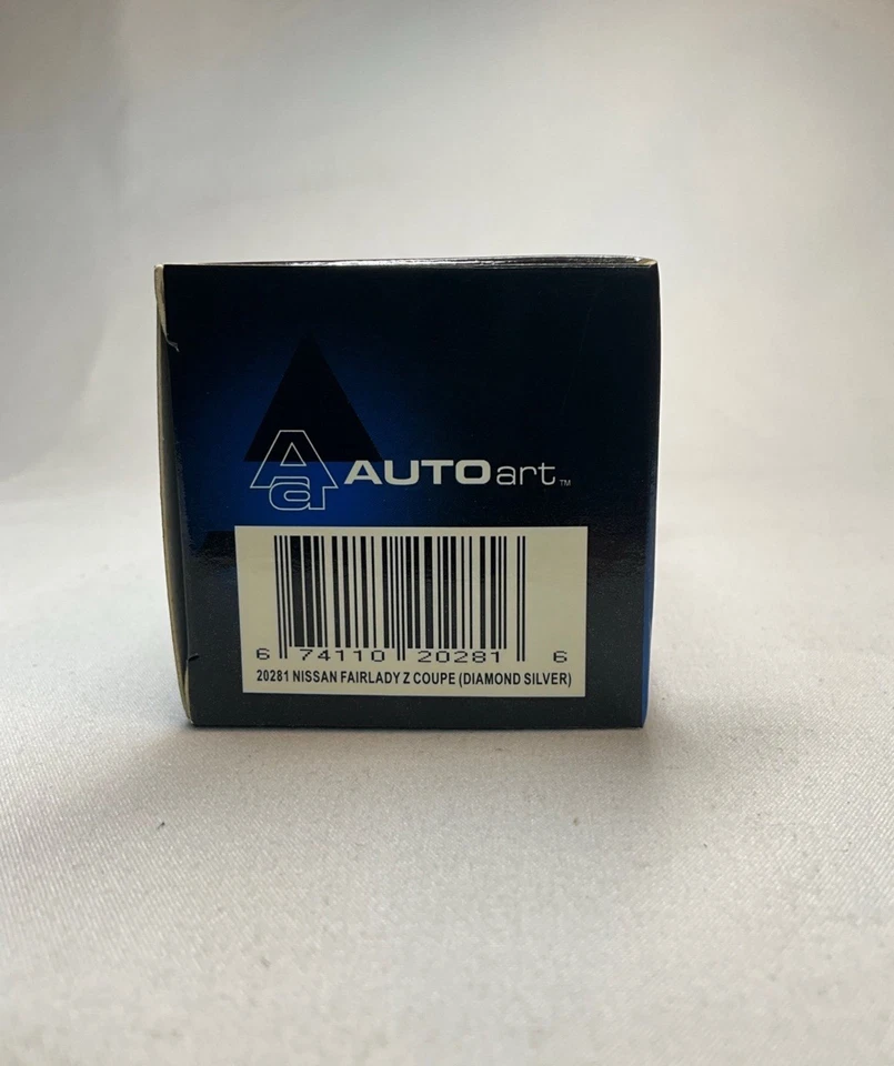 AUTOart Nissan Fairlady Z Coupe 1/64 Scale Model Diamond Silver - Image 2 of 4
