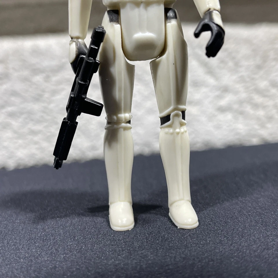 Figura de acción Kenner Star Wars Stormtrooper 1977 de colección Foto 4 de 4