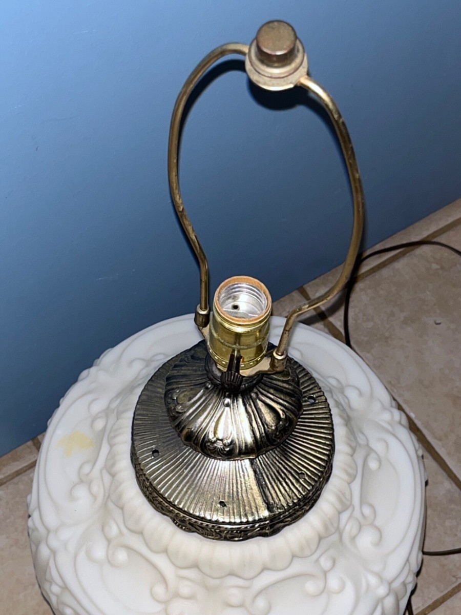 Efef Industries Vintage Lamps Gold SCONCE MODEL NO. 7217 Peared