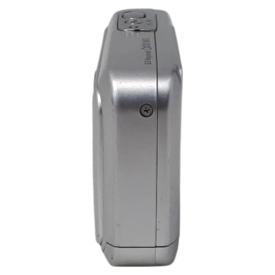 Pentax Optio W10 Water Proof 6MP 3x Zoom Digital Compact Camera UNTESTED E5662 - Image 3 of 4