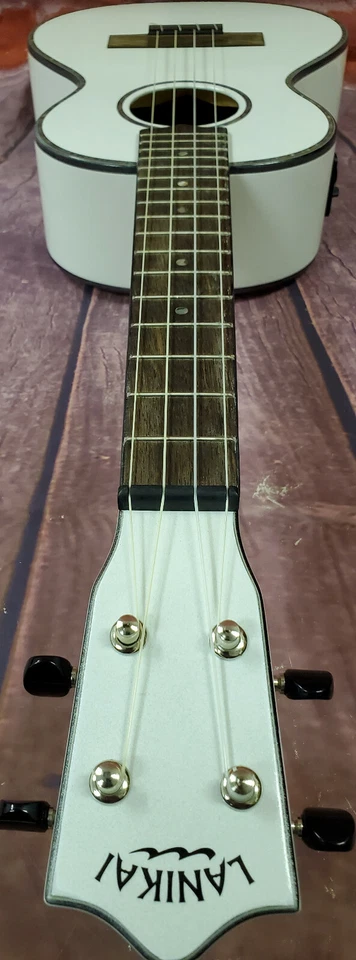 Lanikai Julia Michaels White Pearl Tenor Signature Acoustic/Electric Ukulele Bag - Image 3 of 4