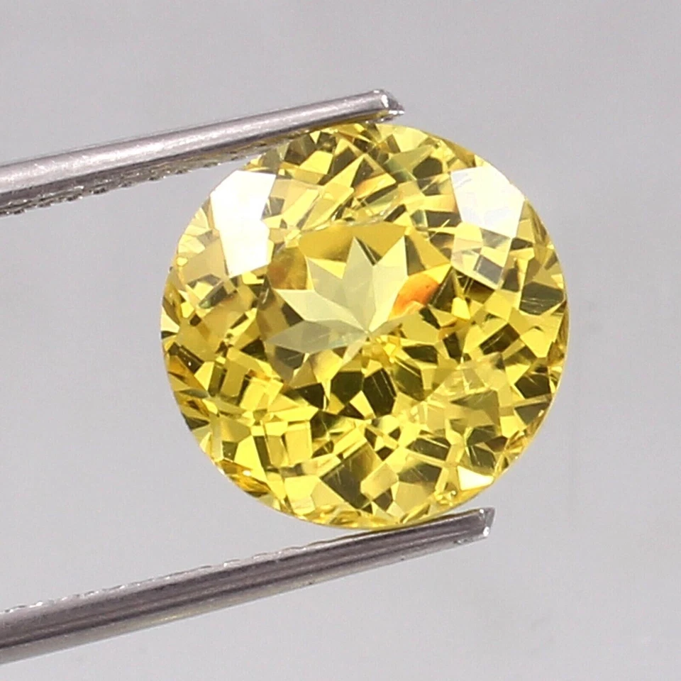 2.20 Ct Natural Flawless GIL Certified  Yellow Sapphire Round Cut Loose Gemstone - Image 4 of 4