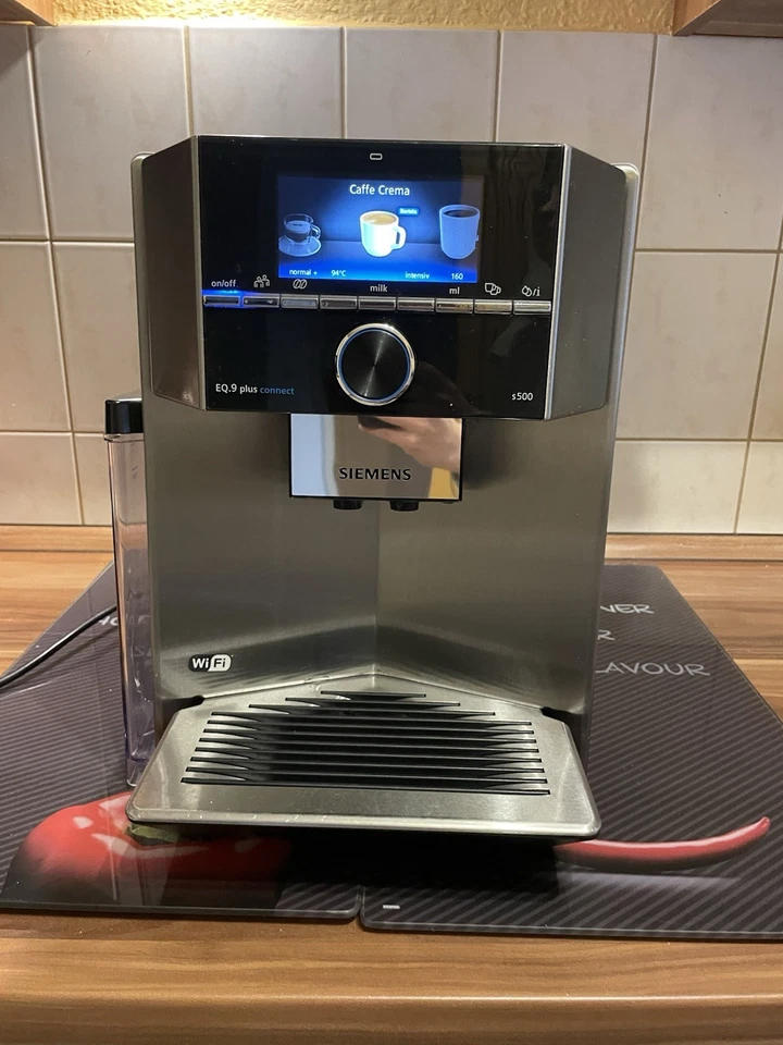 Siemens EQ.9 Plus Connect S500 Kaffeevollautomat neue Brüheinheit Top Zustand  - Bild 4 von 4