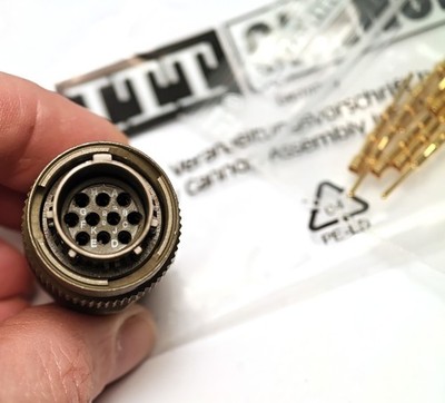 10-poliger ITT / Cannon MIL Kabel-Stecker KPSE 6E12 -10P-DZ, NOS