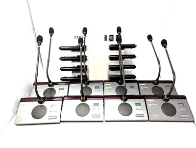 Taiden HCS-5302D G/20 Wireless Microphone dirATC & Battery Charger HCS-5300CHG