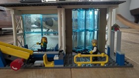 Lego City Passenger Airport Terminal  60104 99% With All Instructions No Box