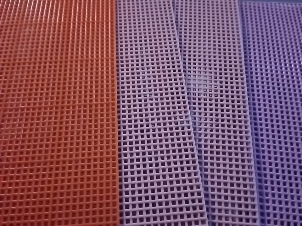 NEW 7 Sheets Quick-Count  Mesh Plastic Canvas Pastel Mix Colors 13.5"x10.5" - Image 3 of 4