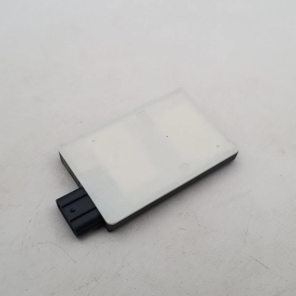 OEM 2017 2018 2019 Honda CR-V Rear Blind Spot Sensor Module 36930-TLA-A02 - Image 3 of 4