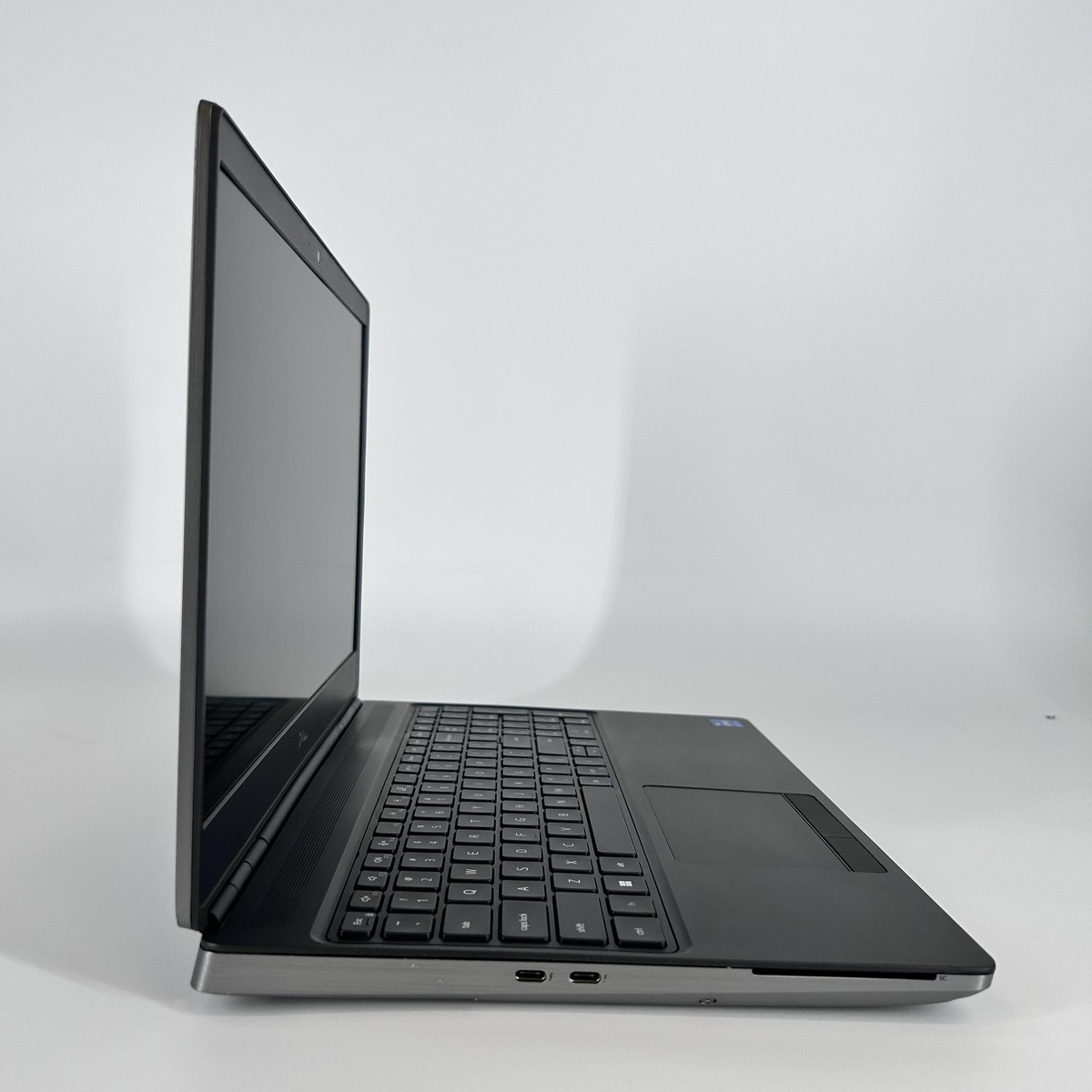 Dell Precision 7560 15.6 FHD i7-11850H 2.50GHz 32GB 512GB SSD RTX