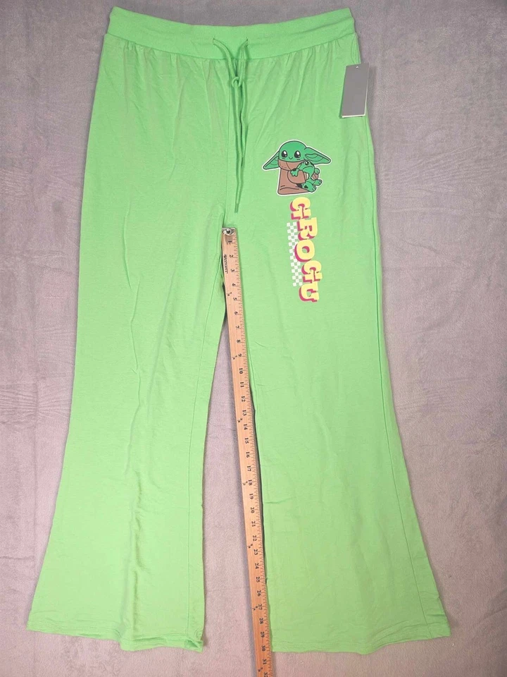 Pantalones de salón Star Wars Baba Yoda Grogu para mujer X-grandes acampanados cintura elástica verde Foto 3 de 4