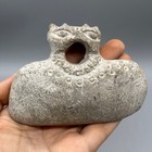 Véritable petite hache en pierre romaine ancienne avec motif animal pièce unique