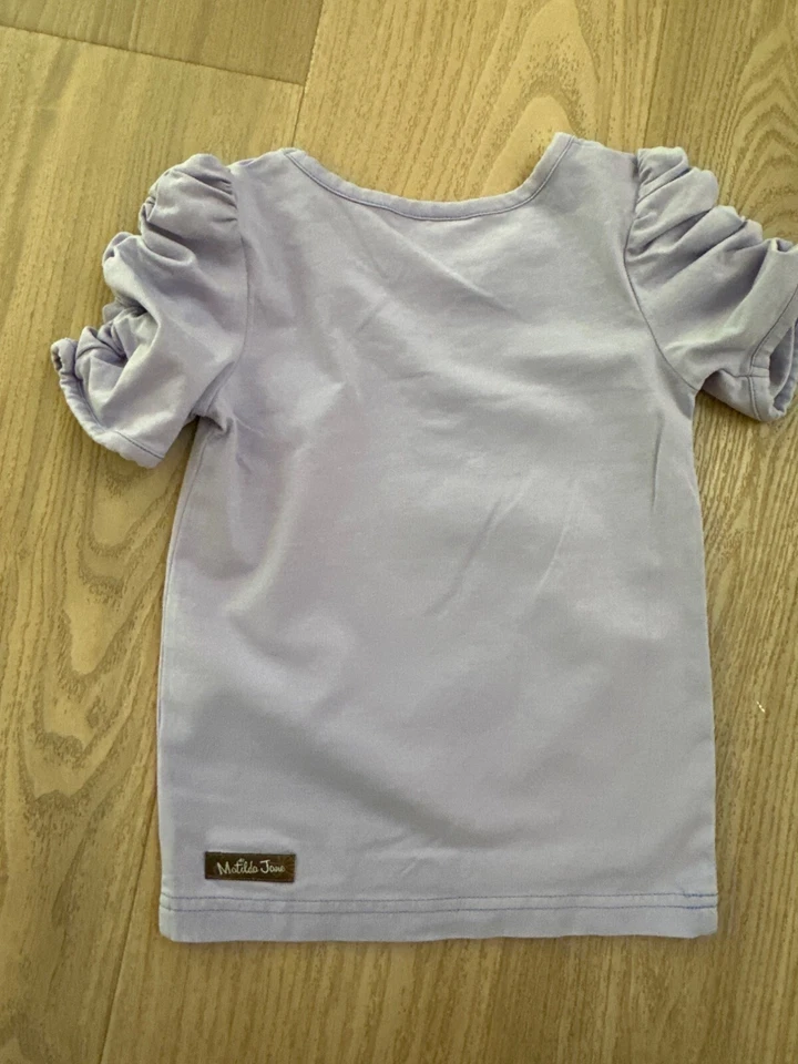Top Matilda Jane Niñas Lila Periwinkle Manga Corta Acanalado Talla 2 Mezcla de Algodón Foto 4 de 4