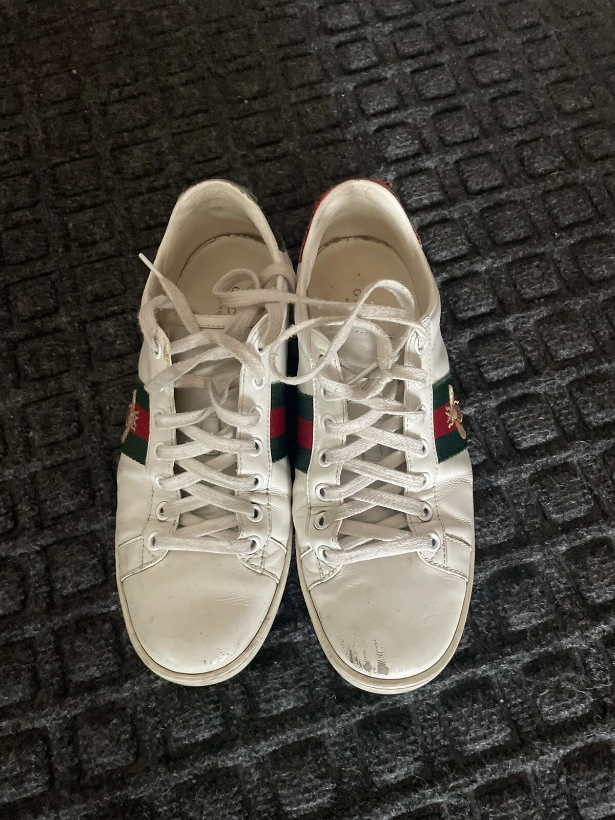 Baskets Gucci authentiques brodées as femme US taille 8