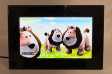 HANNSPREE XV-S 7" DIGITAL PHOTO FRAME, USED