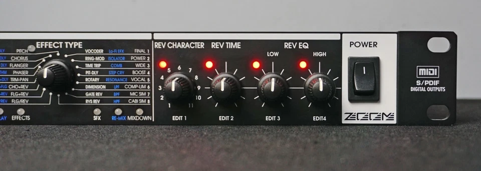 Zoom RFX-2200 Digital Reverb + Multi Effects Processor 1U Rack Mount FX - Image 4 of 4