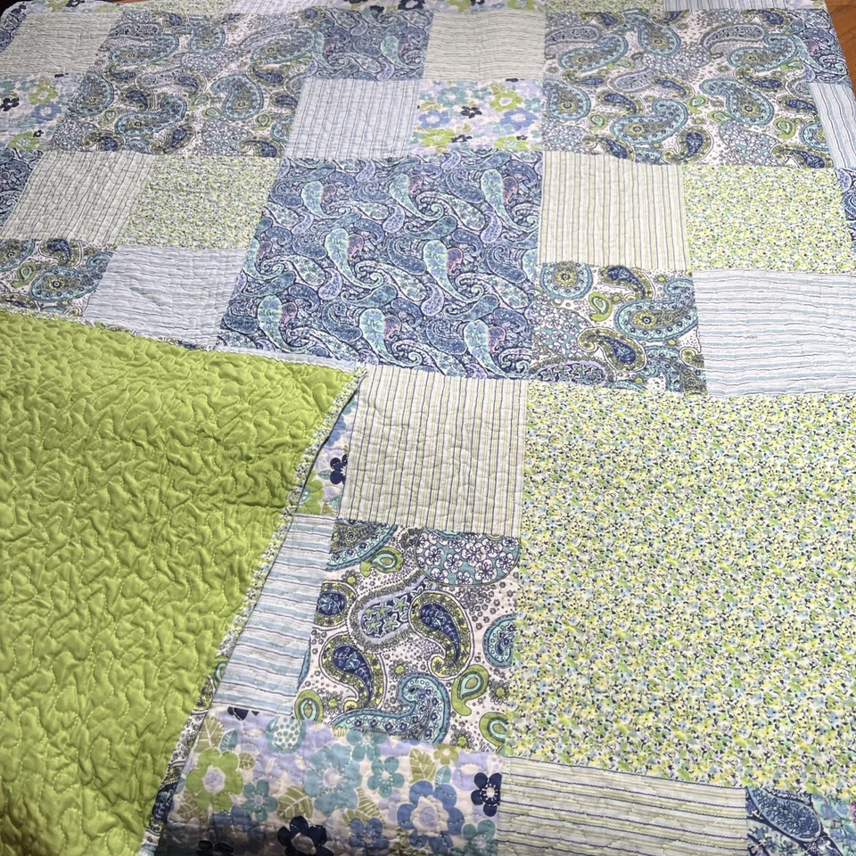 Laura Hart King Quilt Comforter 2 Shams Reversible Cotton Blue Green Cottage - Image 2 of 4