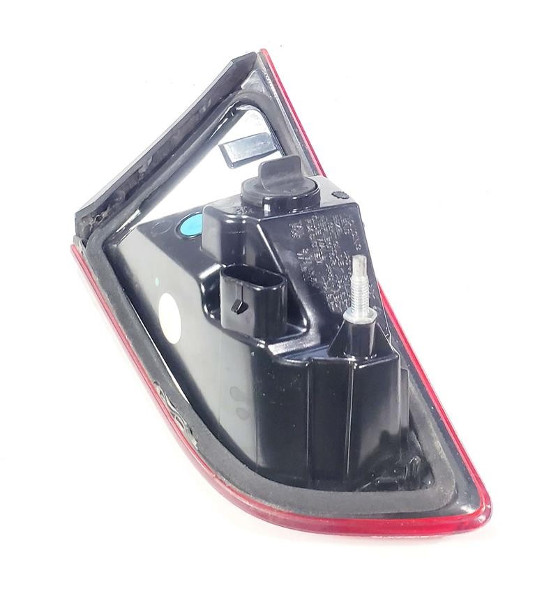 2014 2020 Maserati GHIBLI OEM Right Rear Tail Light Trunk Mounted