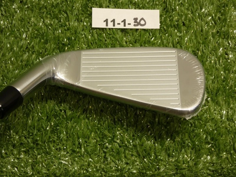 Hierro utilitario Titleist 2023 U505 18* 2 HZRDUS 80 g 6,0 grafito rígido nuevo Foto 3 de 4