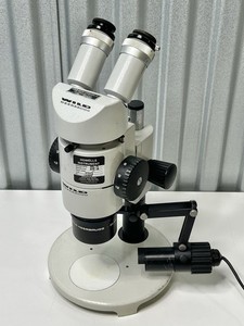 Leica Wild Heerbrugg M8 Stereo Microscope Binocular Plan + 20x Eyepieces