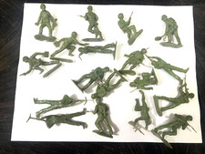 MARX LIGHT GREEN OD VERSION TOY US SOLDIERS INFANTRY WW2 WWII