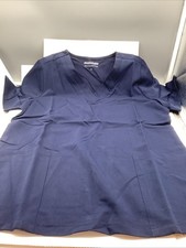 Mandala Scrubs Women 6-Pocket Top Size Regular Small Color Navy NWT