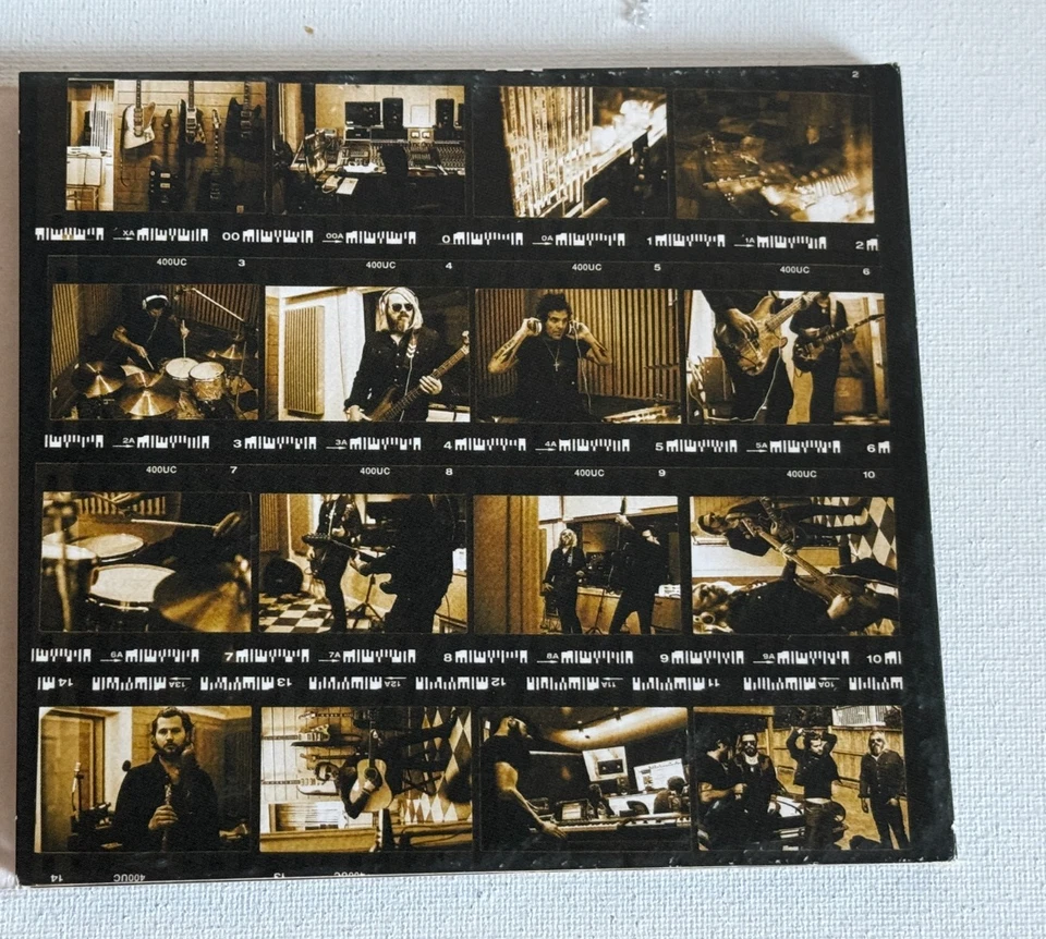 Rival Sons Hollow Bones CD VG Condition Gatefold Cover HTF Foto 3 de 4