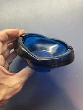 Vintage Viking Glass Blue Tulip Ashtray Paperweight 5x4x2