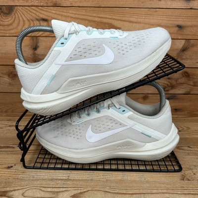 Nike Turnschuhe Damen Größe UK 3,5 Air Winflo 10 weiß hell elfenbein Laufschuhe