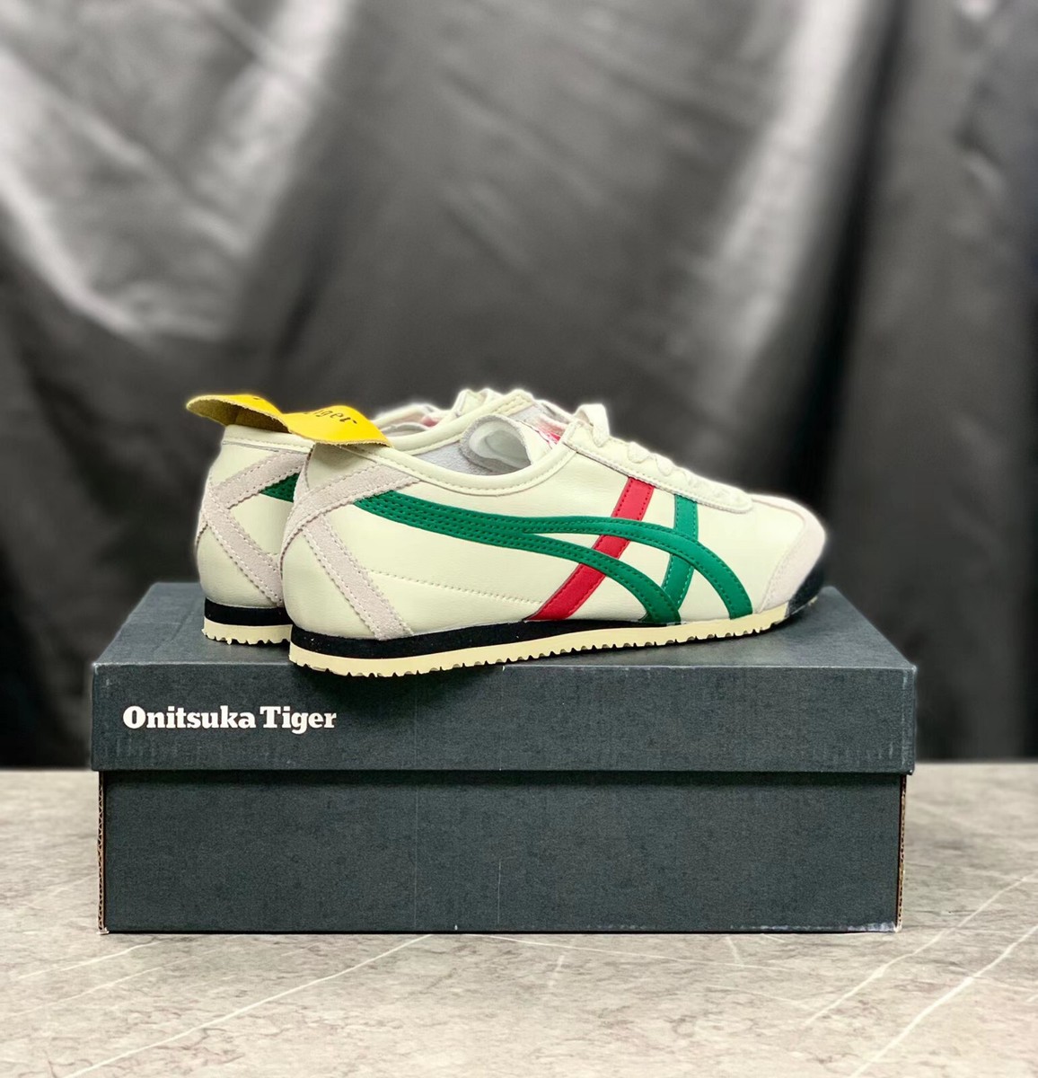 靴 Onitsuka Tiger Mexico 66 SD Birch/Green ASK availability first)Onitsuka Tiger MEXICO 66 SD BIRCH