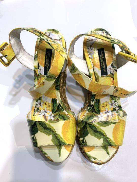 シューズ・サンダルその他 DOLCE & GABBANA Woman Heeled sandals Multicolor CR1744A6L95 Dolce and Gabbana Sandals Heel Multicolor Women's Size EU