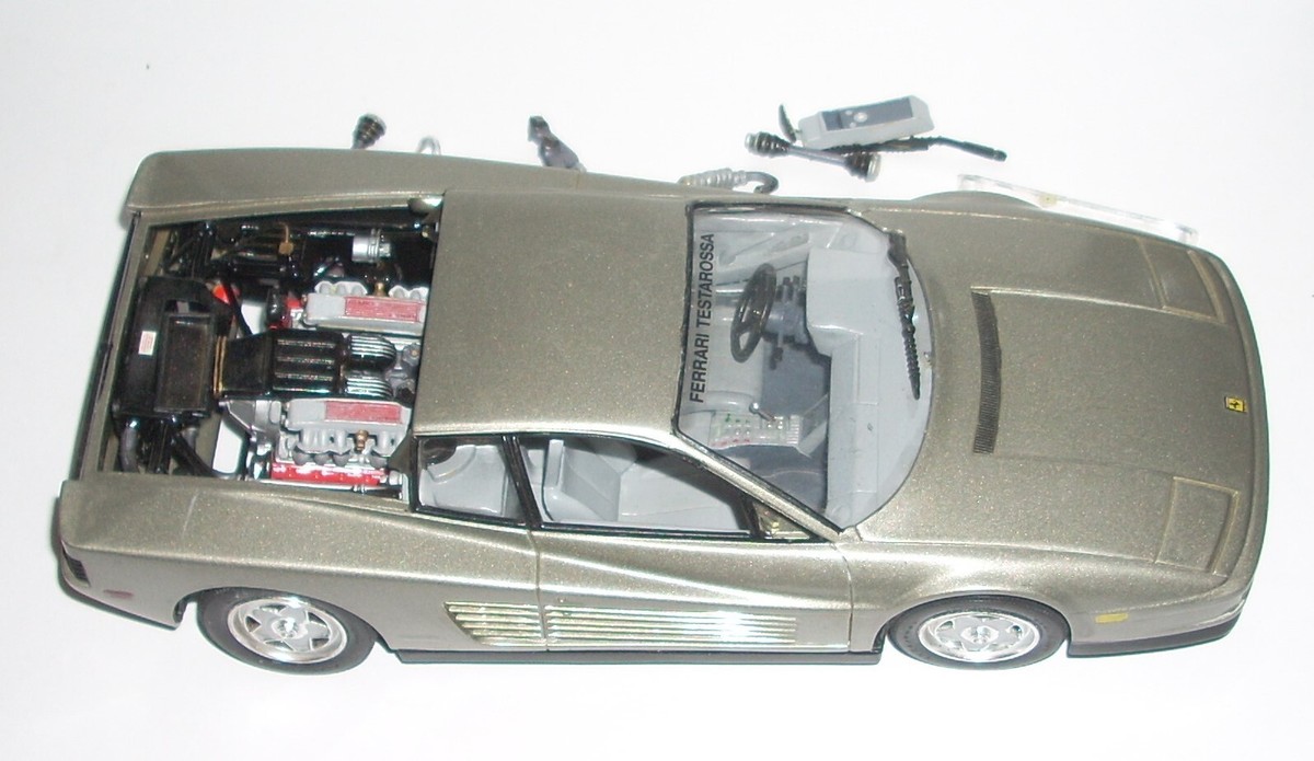 テスタロッサ　1/24 ガレージキット Ferrari Testarossa 1:24 Plastic Model car Kit by Monogram | eBay