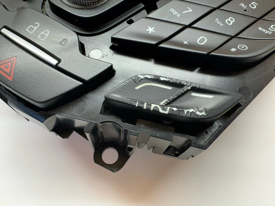 2016-2019 Ford Fiesta AM FM Audio Radio Control Panel D2BT18K811PA OEM - Image 4 of 4