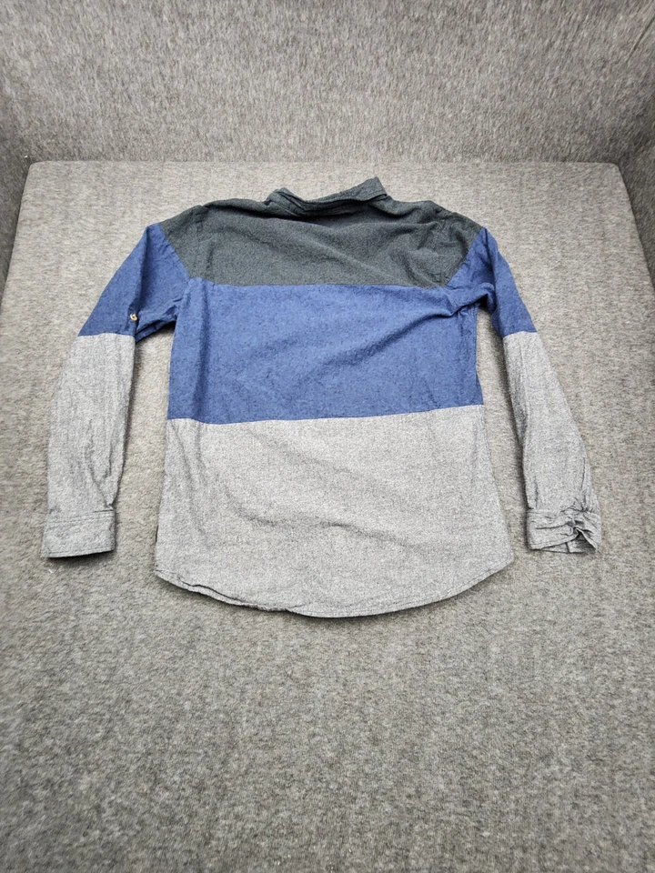 Ocean Current Men's XL Black Blue and Grey Long Sleeve Button Down Shirt - Image 2 of 4