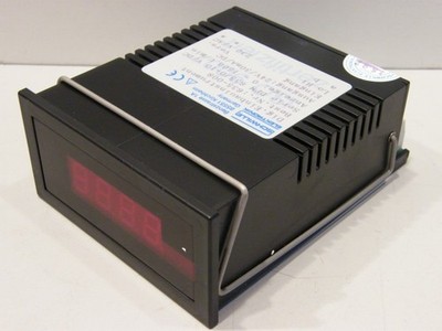 Schwille Electronics Dig. Installation instrument DPM 635/0-10 V/DC 230 V/AC -used/original packaging-