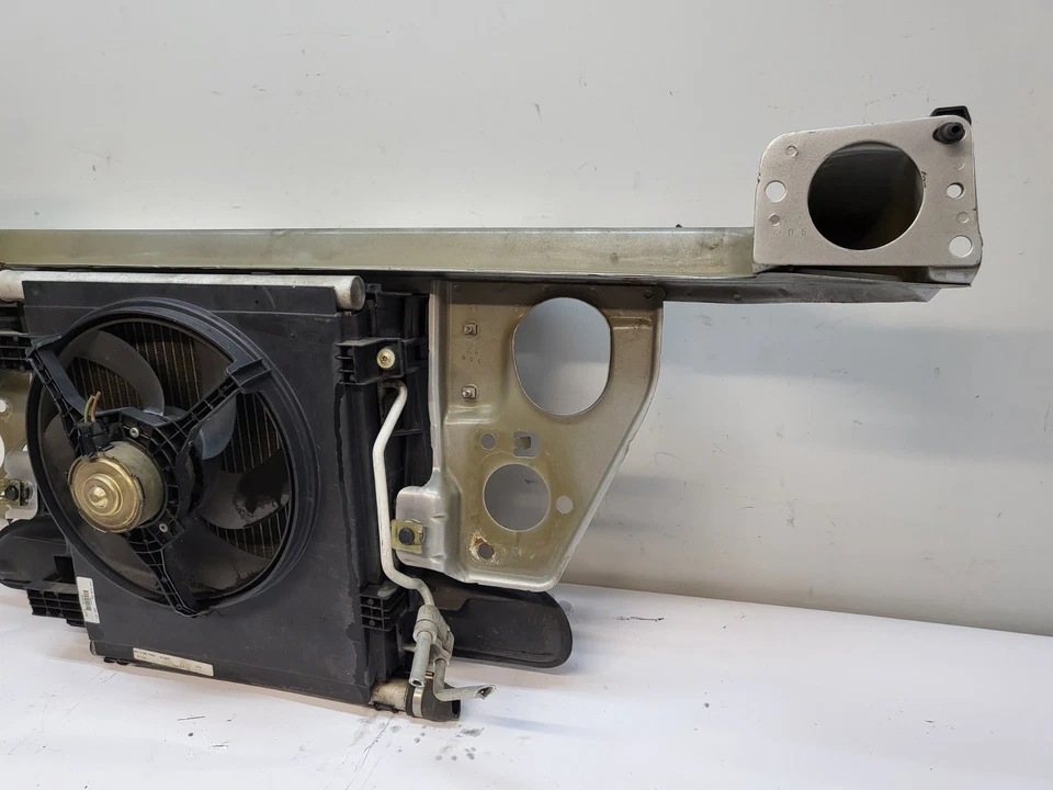 Smart Fortwo 450 Schloßträger Kühlerpaket Lüfter Kühler 0008576V004 (11) - Image 2 of 4