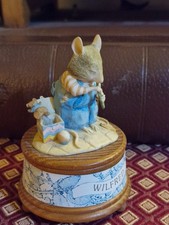 Border Fine Arts Brambly Hedge Musical Wilfred BH50