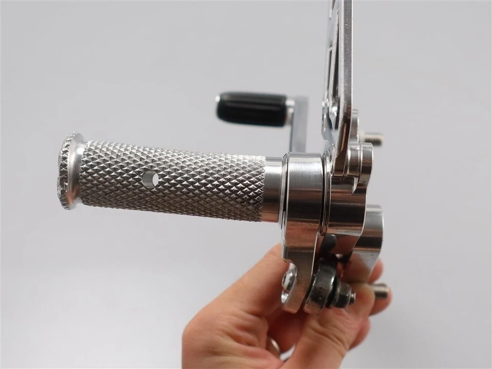 Kit de escalones de conducción AELLA para Ducati Paul Smart 1000LE (D0527A08) Foto 3 de 4