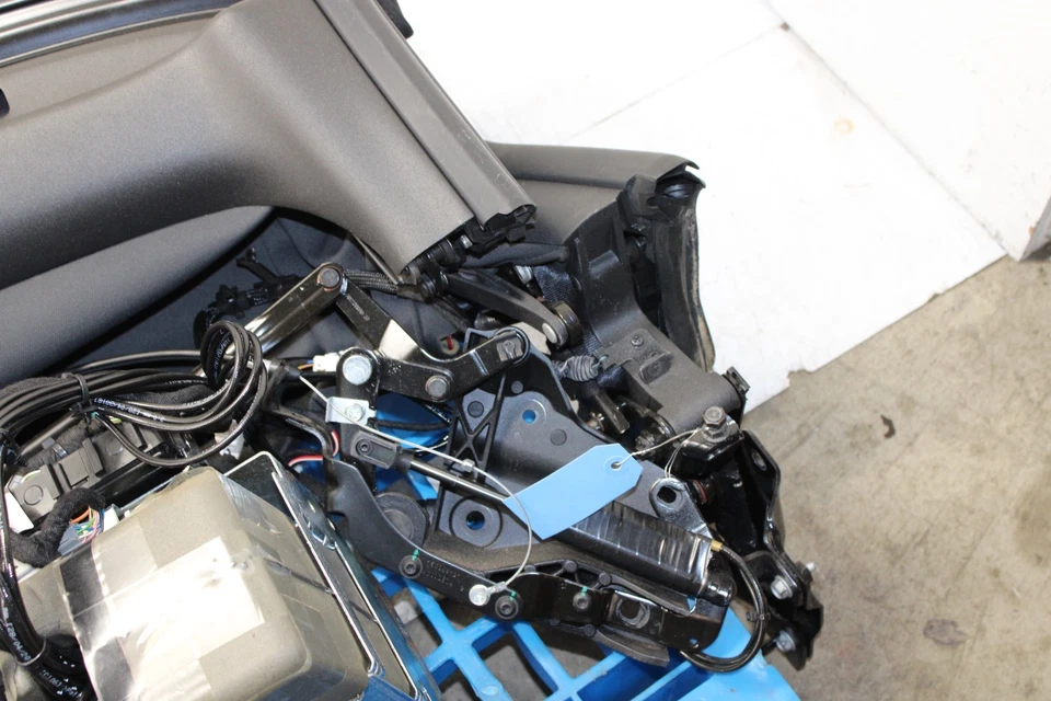 Nissan 370z 2010-2020 convertible montaje superior OEM MW4 Foto 4 de 4